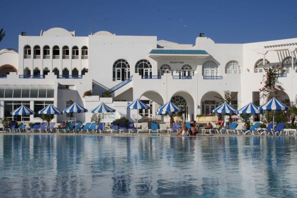 Hotel Giktis Зарзис Экстерьер фото